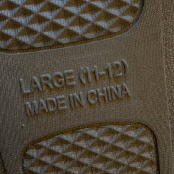 NEW mens papa gnome slippers - Picture 9 of 9